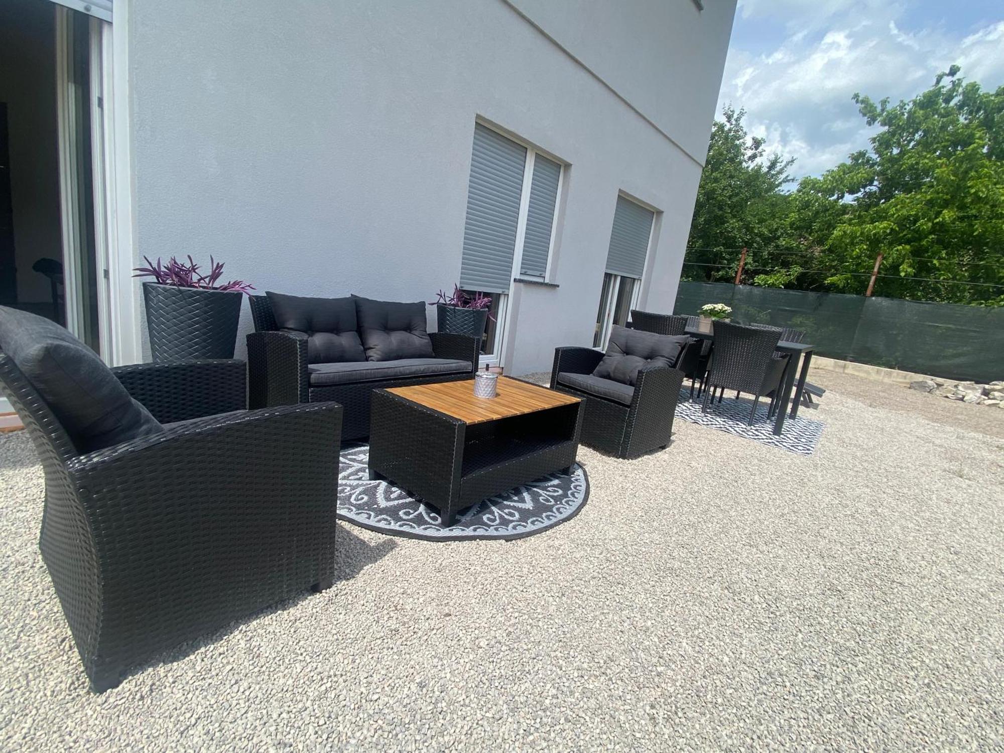 Apartman El Ogulin Exterior photo